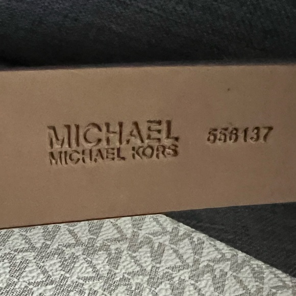 NWT MICHAEL KORS MK SIGNATURE FANNY PACK BAG ON BELT - Picture 7 of 9